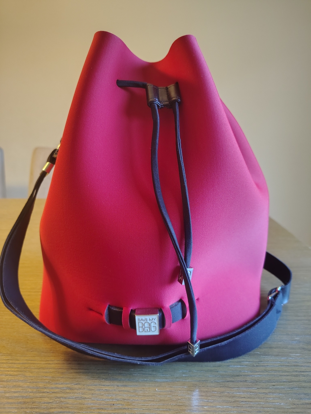 New Save My Bag Bubble Drawstring Bucket Shoulder Bag Red Made in Italy